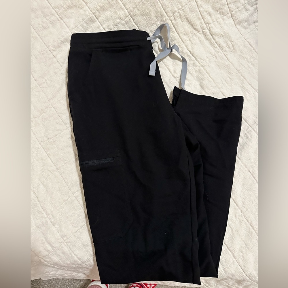 Figs scrub bottoms-black